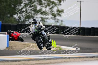 media/Apr-18-2025-TrackDaz (Fri) [[45f5874c44]]/B Group/Session 4 (Turn 6 - Outside)/
